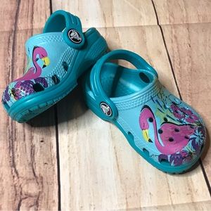 CROCS Girls Aqua Swan Print Toddler Size C5